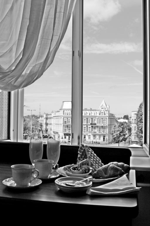 Hotel Staromiejski Слупск Екстериор снимка